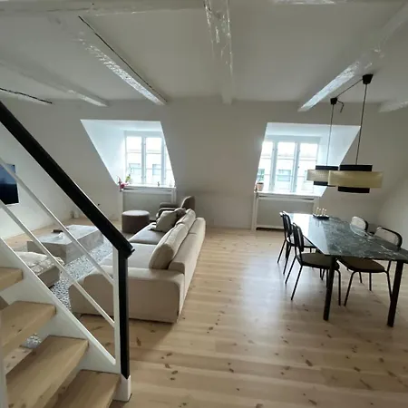 Lejlighed Penthouse Doublex W Water View København